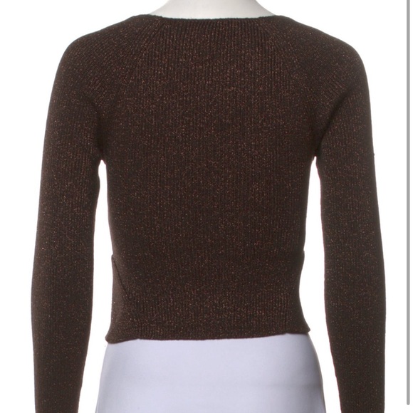 STUAD v neck crop top - Picture 2 of 2